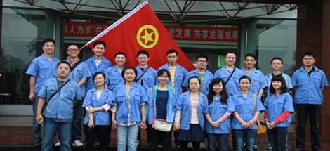 迎“五四”青年节 MILAN米兰体育·（中国）官方网站青年到敬老院做义工