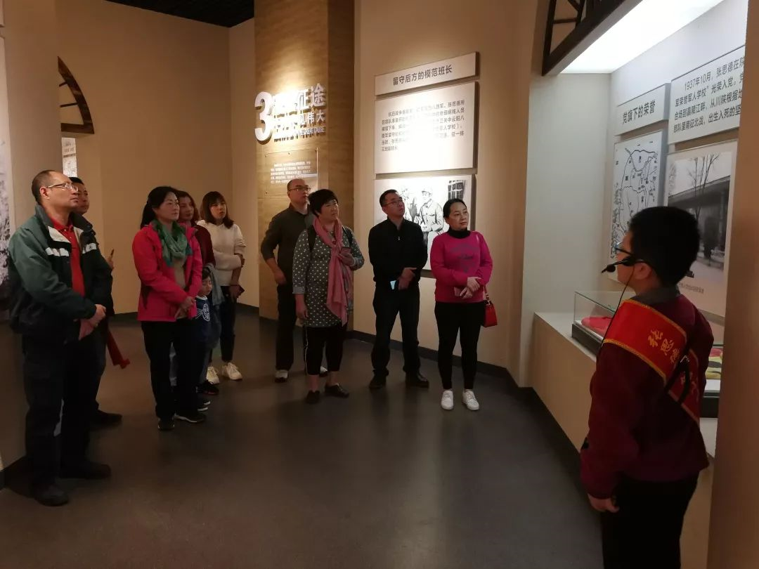 成都MILAN米兰体育·（中国）官方网站集团党群党支部开展“不忘初心 牢记使命” 主题教育系列活动