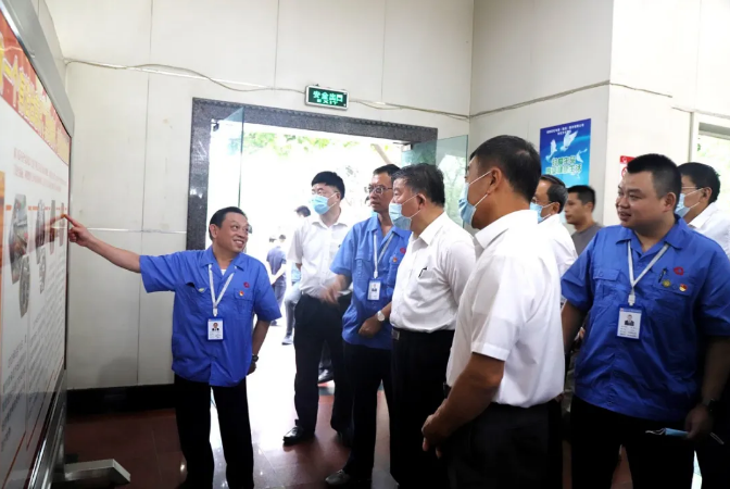 全国人大常委会副委员长陈竺调研成都MILAN米兰体育·（中国）官方网站集团