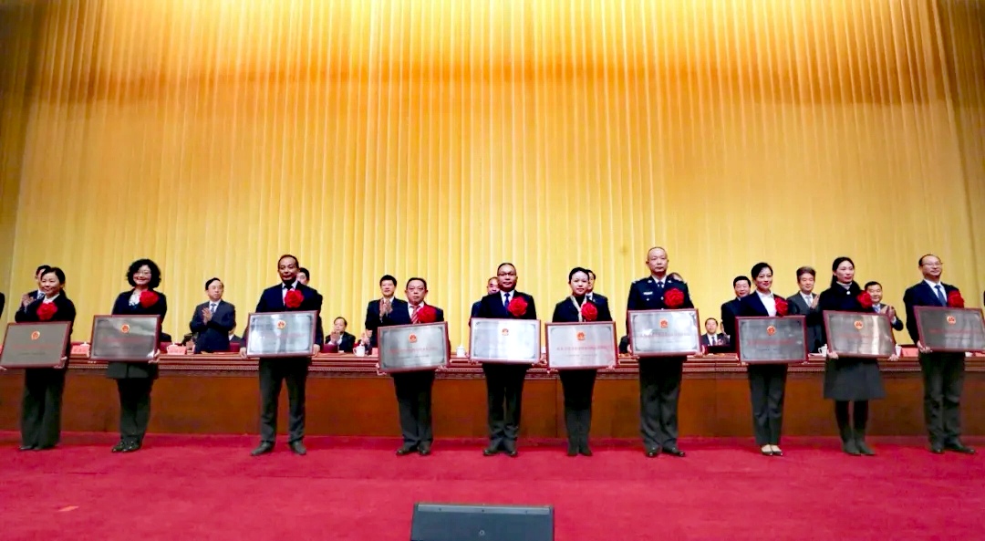 成都MILAN米兰体育·（中国）官方网站集团被成都市委市政府评为成都市抗疫先进集体