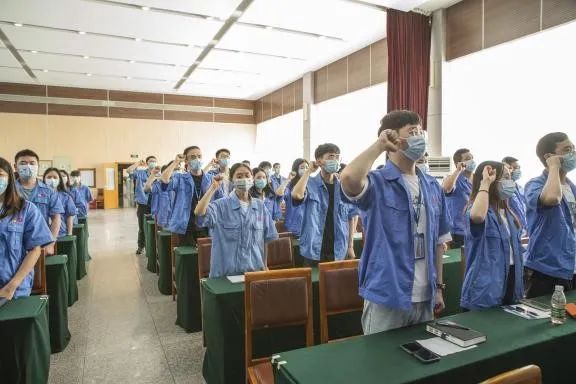 成都MILAN米兰体育·（中国）官方网站集团召开2022年团员大会暨团委换届选举会议